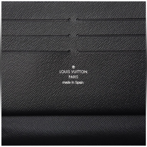 Louis Vuitton Limited Edition Damier Graphite Alps Zippy Wallet Organizer W COA - Picture 16 of 16